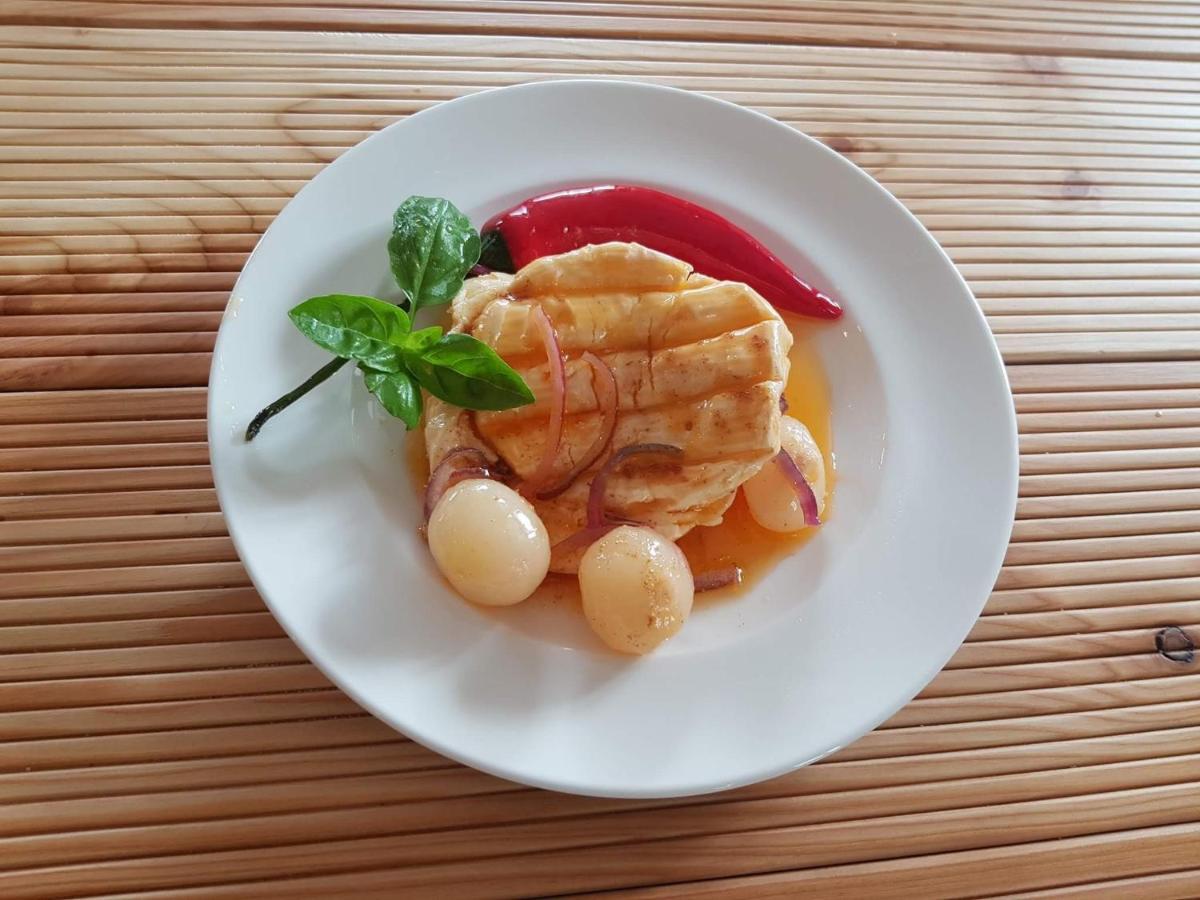 Penzion A Bistro Dilna Třeboň Екстериор снимка